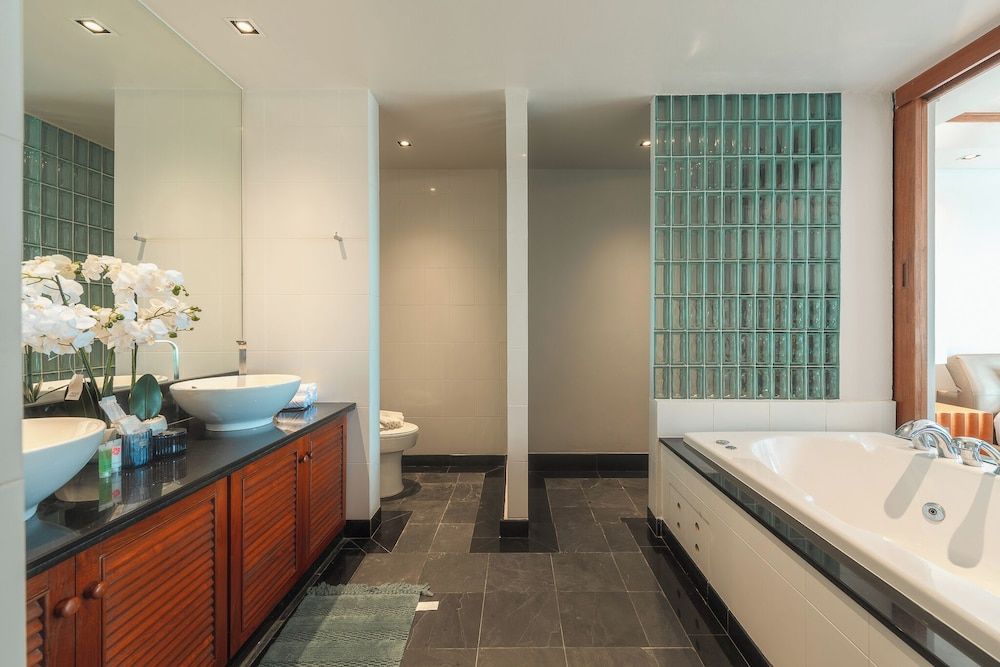 Sunrise 7BR Luxe Villa Sea View V151 Villa, Bay View 8