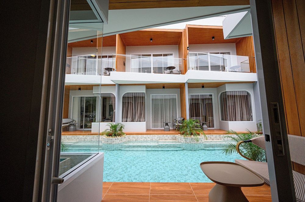 Caviar Kohlarn Caviar Pool Access B 9