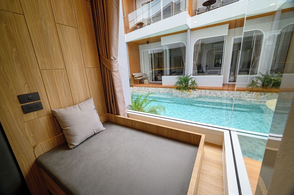 Caviar Kohlarn Caviar Pool Access A 3