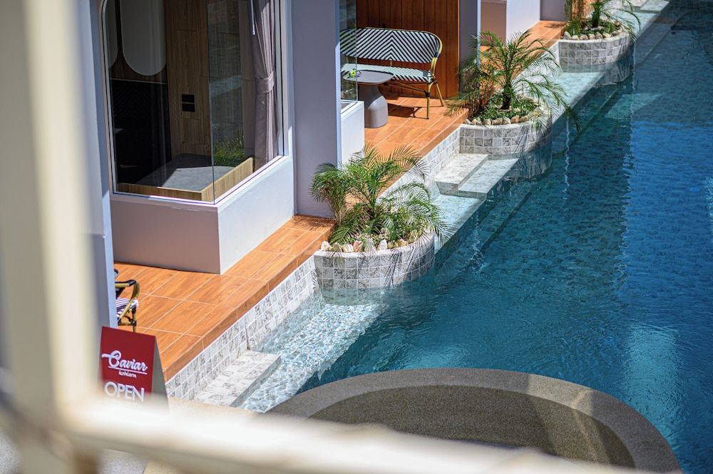 Caviar Kohlarn Caviar Pool Access A 5