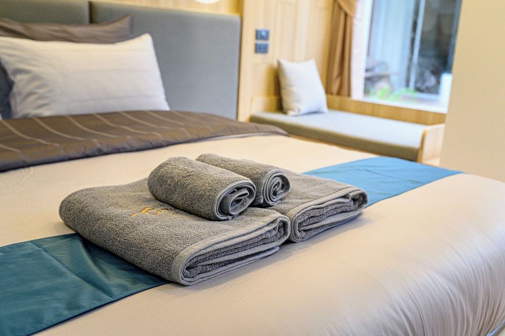 Caviar Kohlarn Caviar Terrace B 6