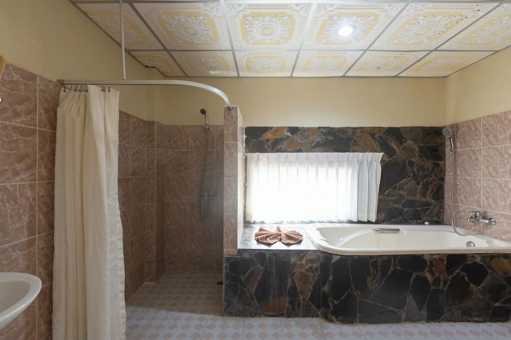 Kata Palace Phuket Hotel Deluxe Triple Room, Multiple Beds, Balcony 10