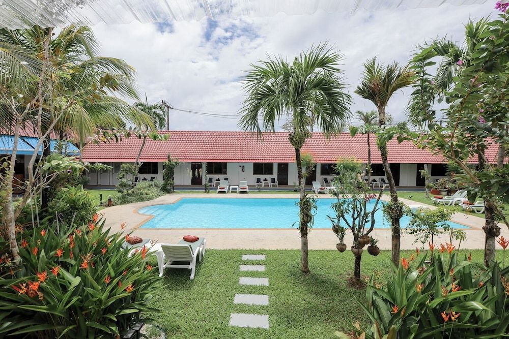 The Gold-Digger's Resort Family Suite 6