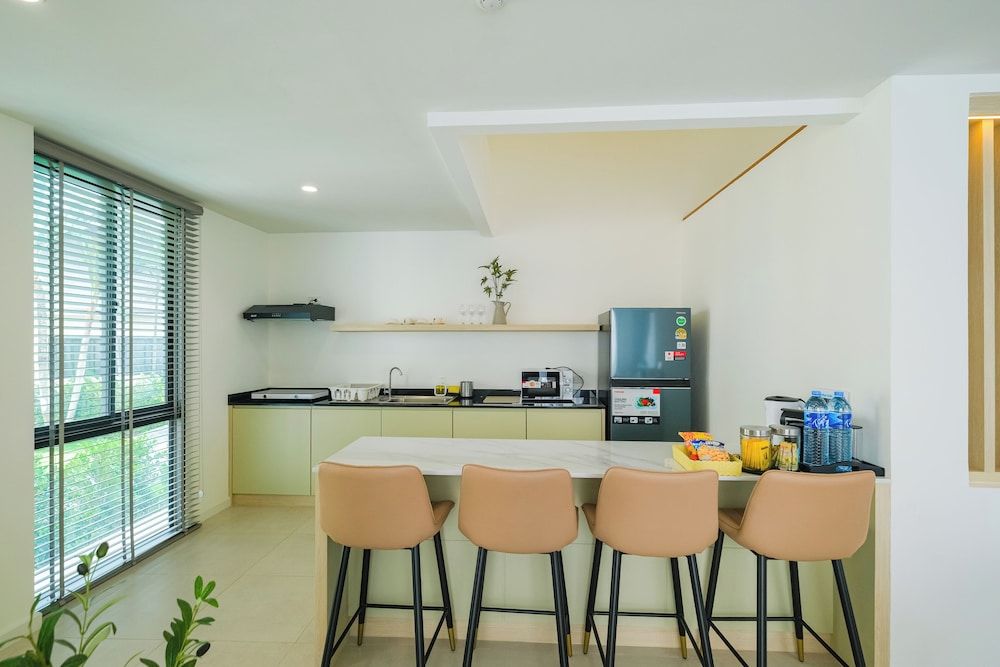 ASSA Pool Villa Jomtien Beach Pattaya Assa Pool Villa (Nanyn) 8 Adults 4 Childs 16