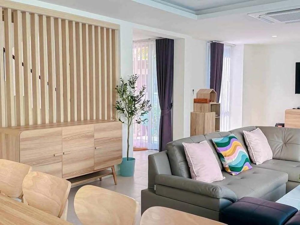 ASSA Pool Villa Jomtien Beach Pattaya Assa Pool Villa (Nanyn) 8 Adults 4 Childs 26