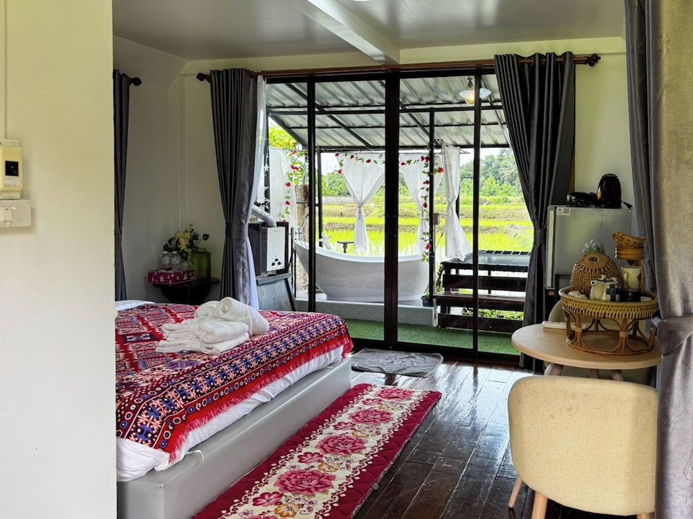 Nansilarom Baan Bo Ran 2