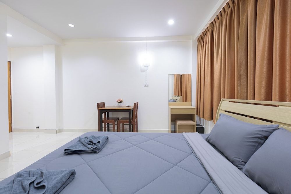 Sabai Stay Standard Single Room 8