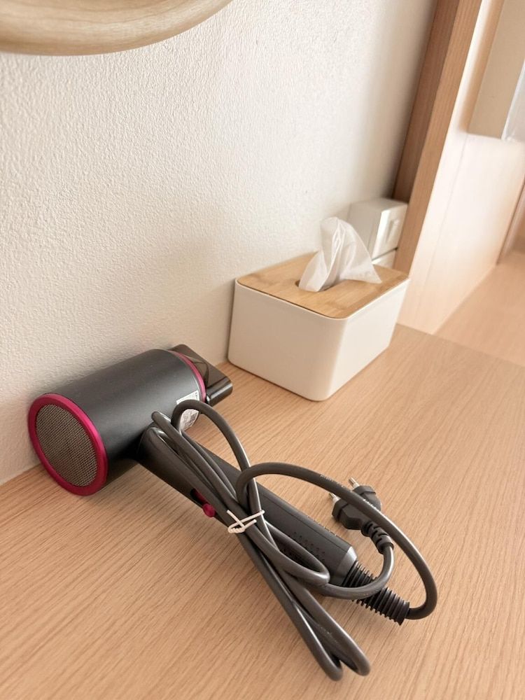 Vera Residences Deluxe Twin Room 4