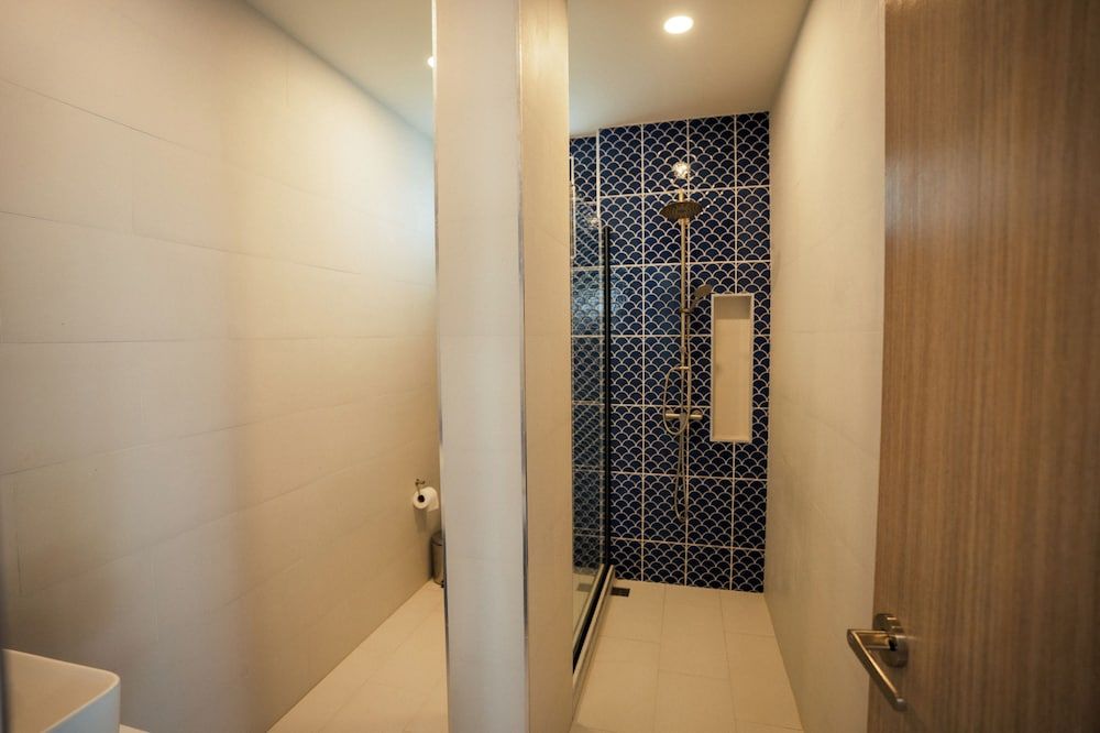 Seava Beach Family Room 8