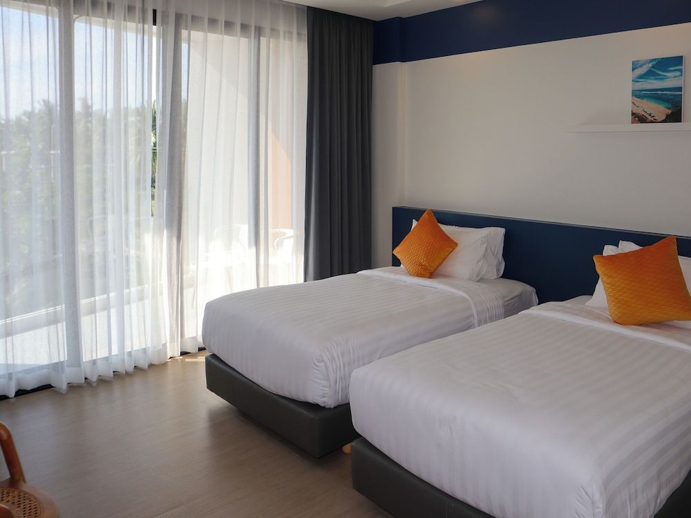 Seava Beach Deluxe Single Room 4