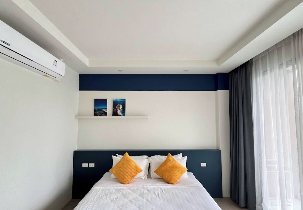 Seava Beach Deluxe Double Room 2