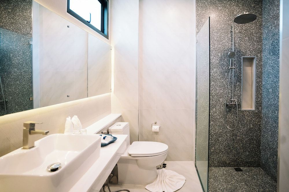 Seava Beach Deluxe Single Room 7