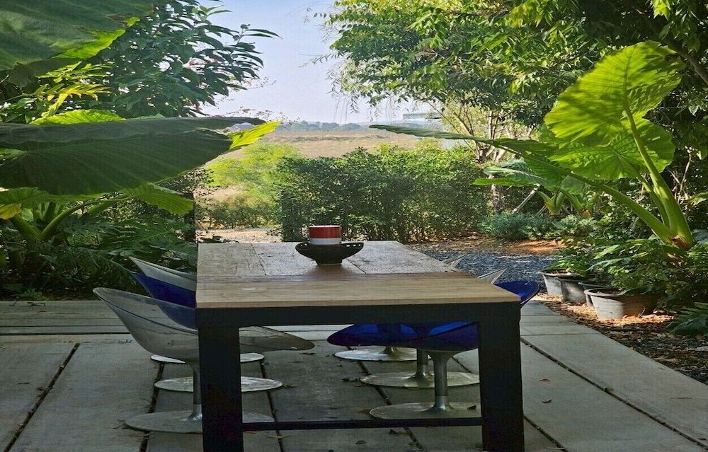 Black Sheep House Khao Yai Family Room, Mountain View 27