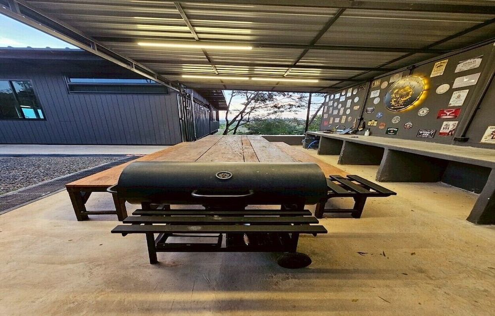 Black Sheep House Khao Yai Family Room, Mountain View 34