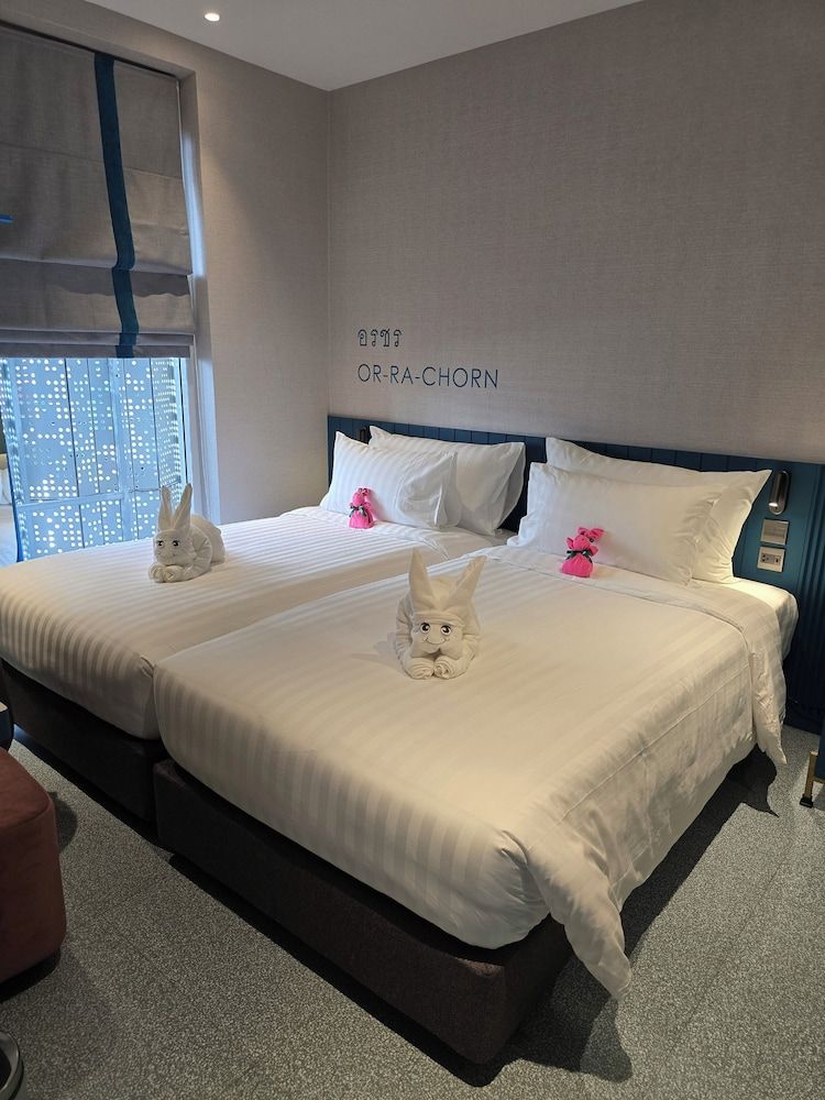 ARNI HER Ladies Hotel Deluxe Twin Room, Women only 3