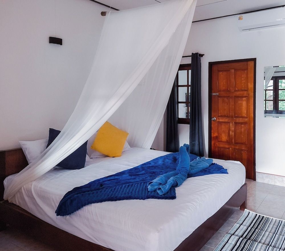 Burni Houses Comfort Apartment, Lake View 2