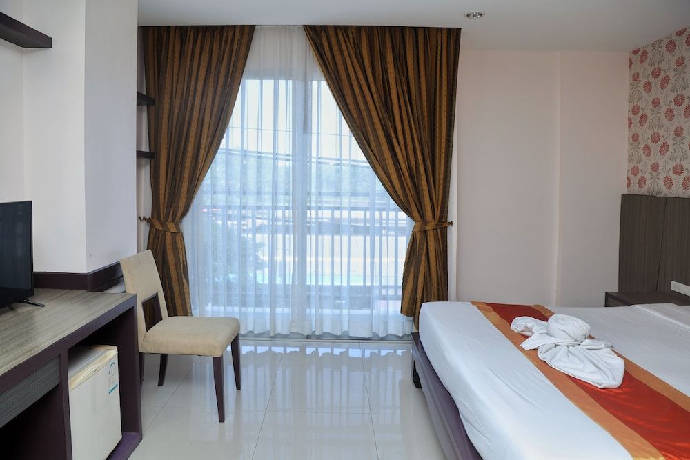 Deluxe Double Room, Balcony, Mountain View