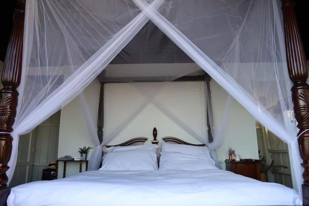 4000Dao-A Hilltop Hideaway Experience Signature Suite, Hot Tub, Mountain View 3