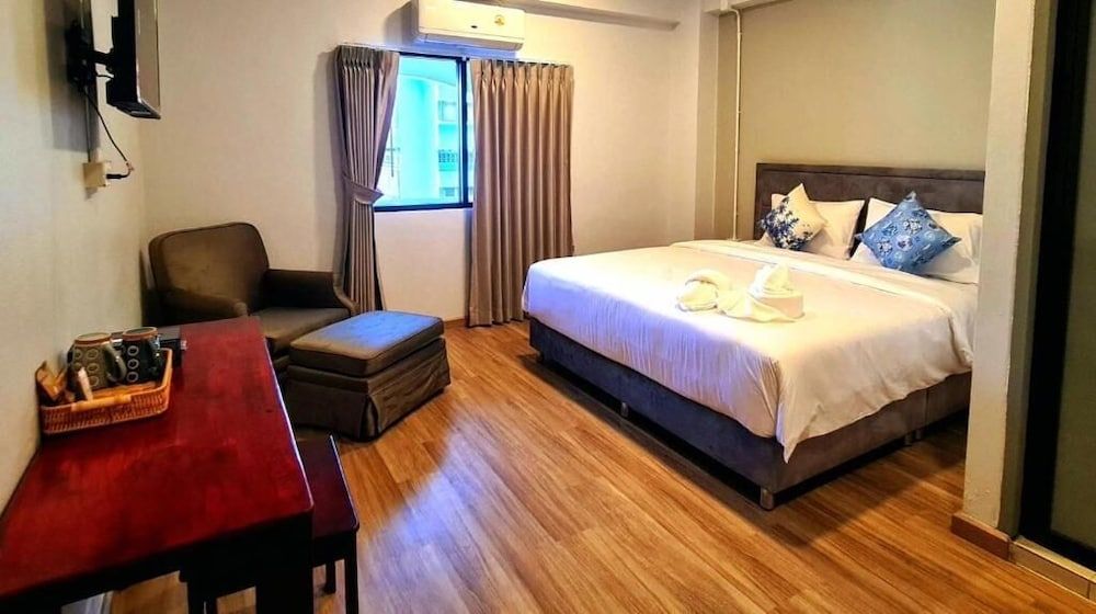 Comfort Double Room, City View