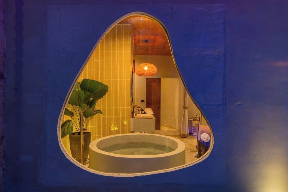 DEMI III Demi the third Owari's ie 29