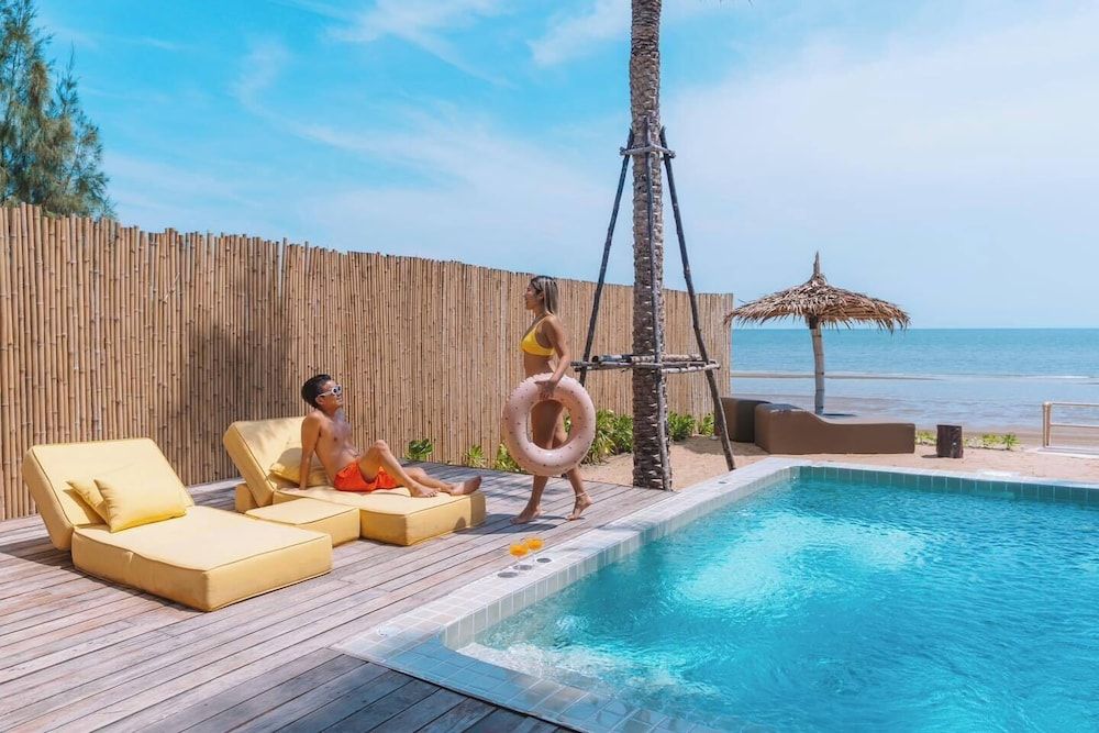 DEMI III Demi the third Owari's ie 10