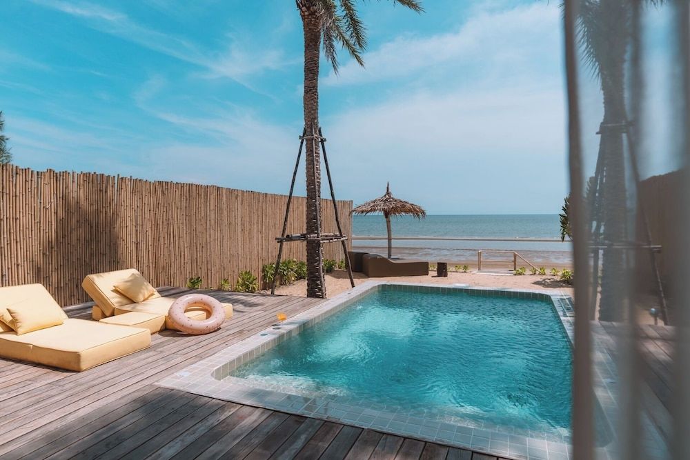 DEMI III Demi the third Owari's ie 12