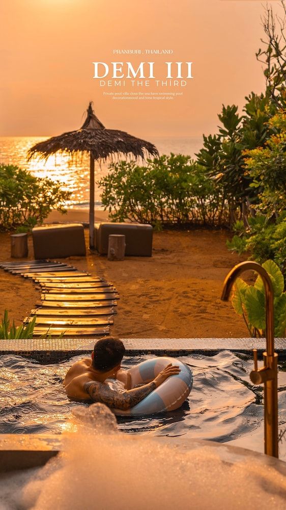 DEMI III Demi the third Sun 19