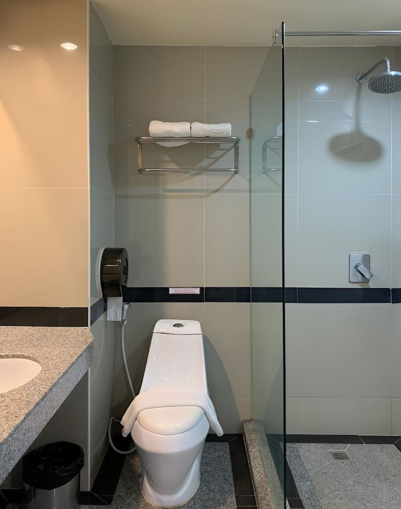 EZZI Hotel Pattaya Jomtien Beach Branch Comfort Double Room, City View 6