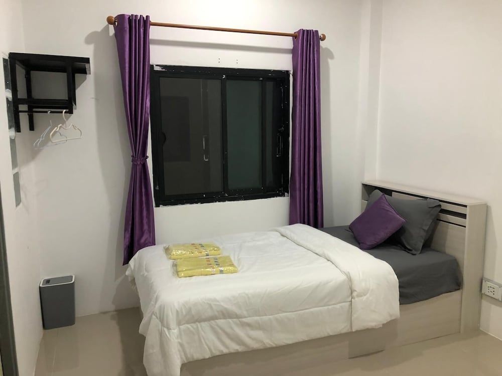 Basic Single Room