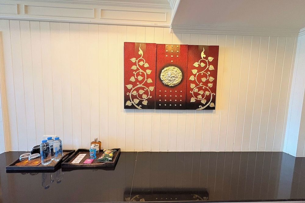 Taksila Hotel Grand Suite 4