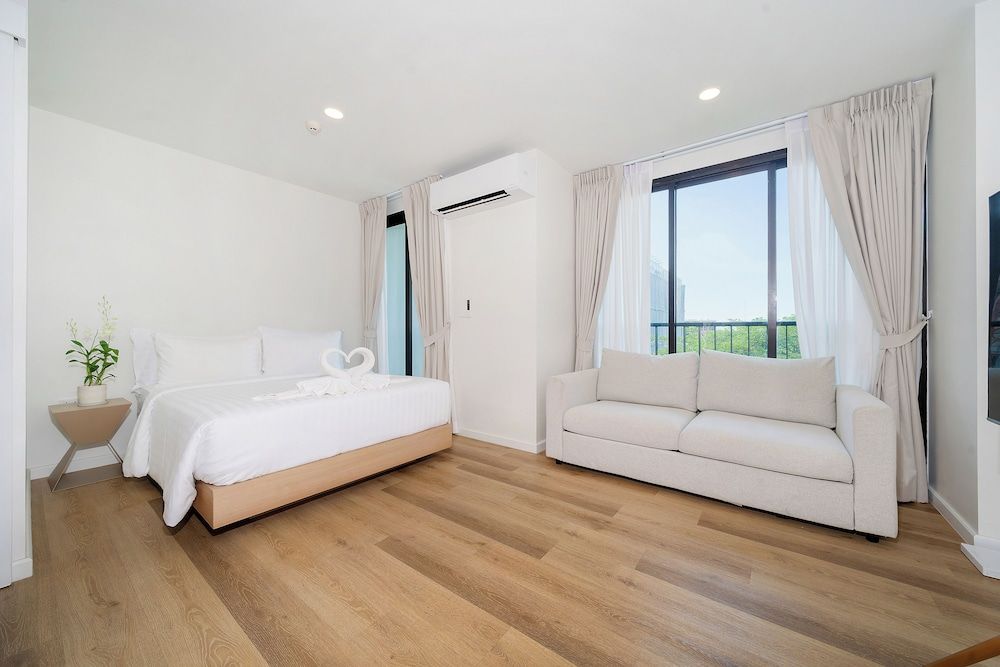 Zcape X2 Condominium in Bang Tao Apartment, Non Smoking, Balcony 4