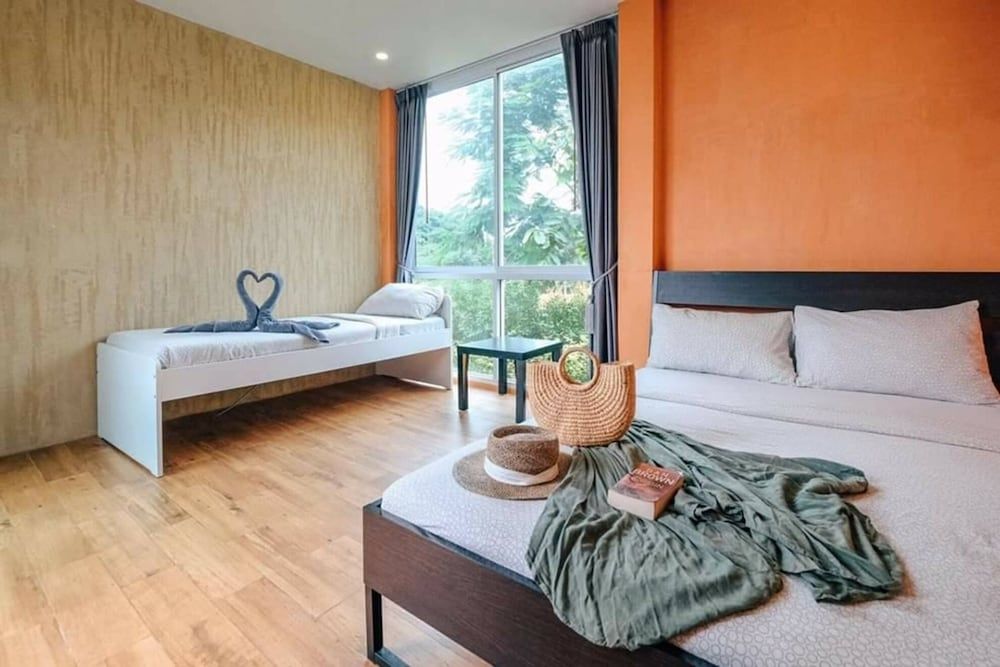 Modern Italian Pool Villa 3