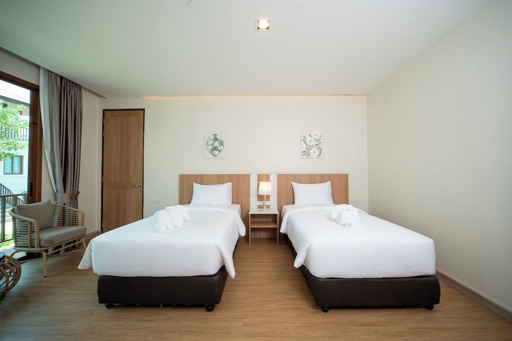 Natural Beach Resort Twin Standard 4