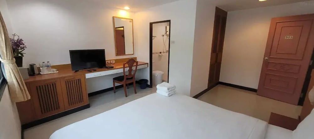 Neptuna Kata Beach Phuket Superior Double Room, City View 4