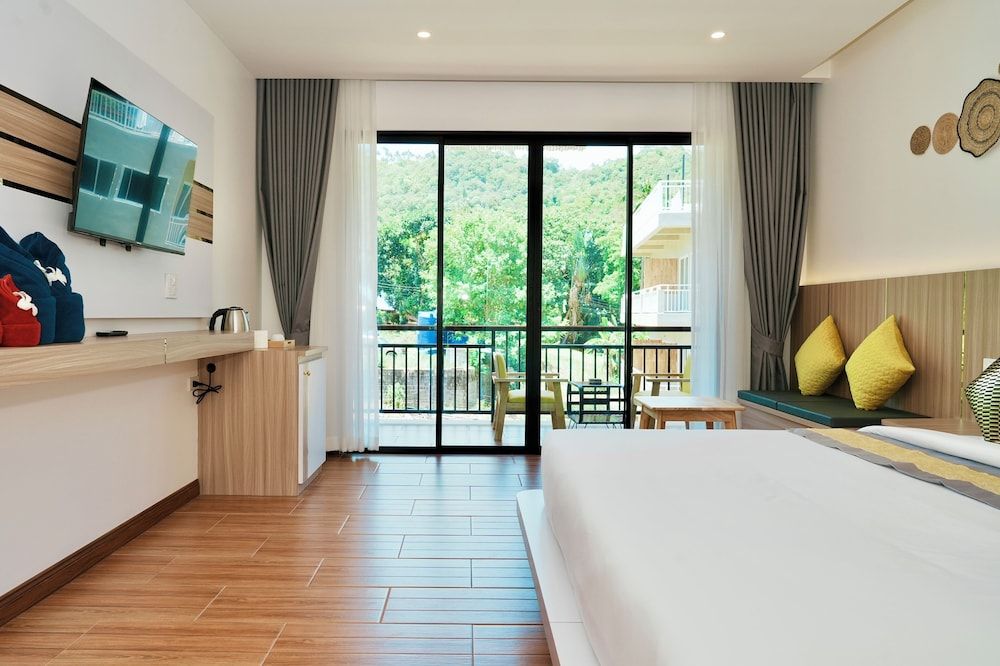 mar ozo kohtao Deluxe Room, Mountain View 11