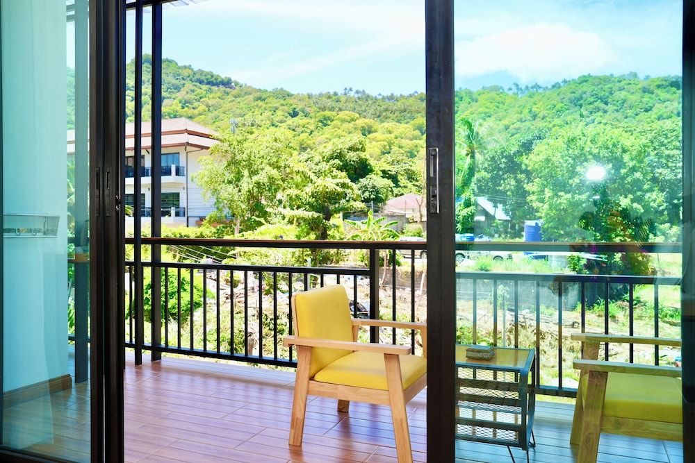 mar ozo kohtao Deluxe Room, Mountain View 5