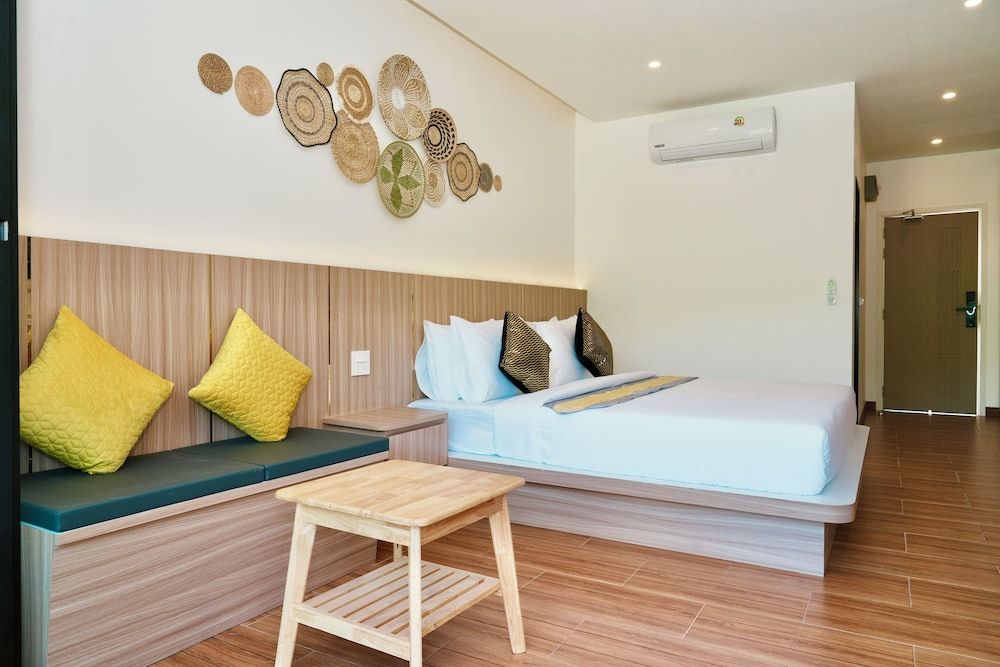 mar ozo kohtao Deluxe Room, Mountain View 9