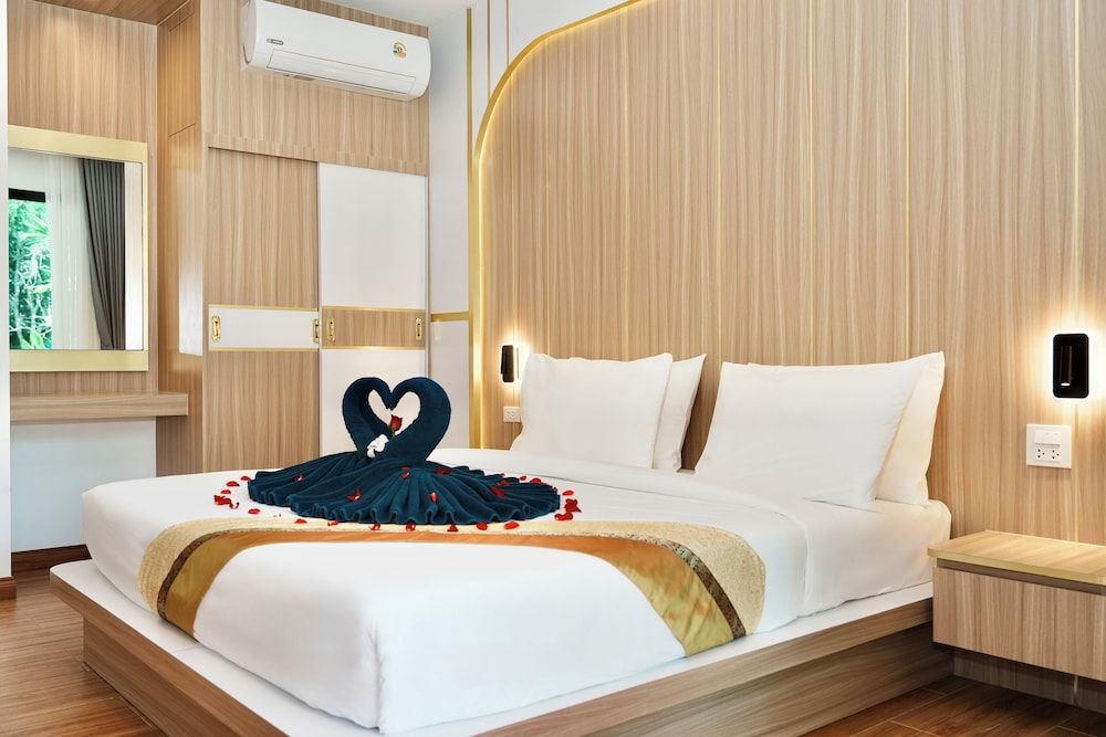 mar ozo kohtao Superior Room, Pool View 7