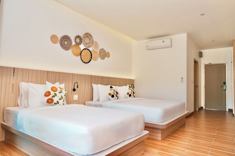 Triple Room, Pool View