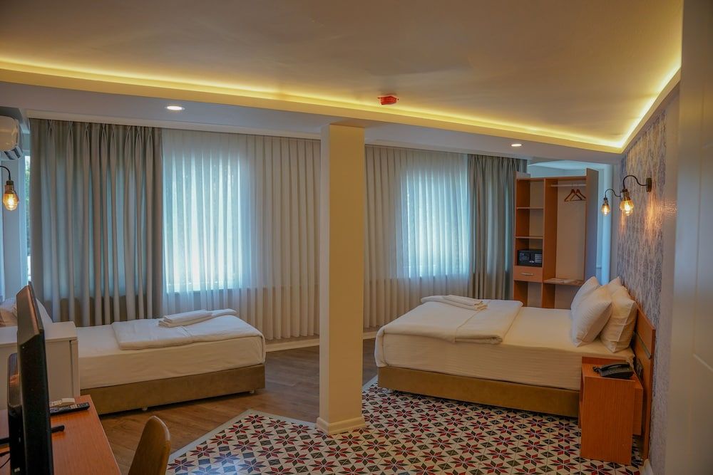 Executive Quadruple Room, Non Smoking