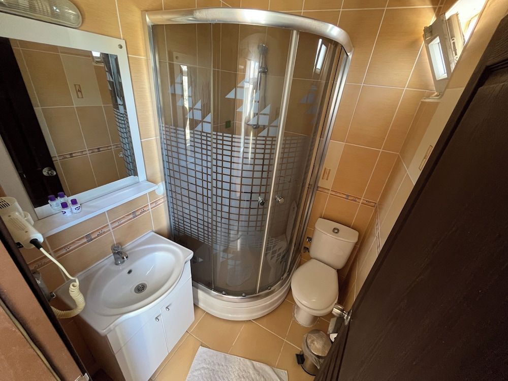 GRAND ALVER OTEL Standard Room, Mountain View 4