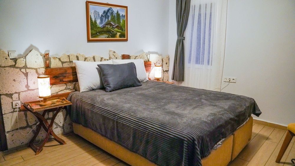 Neşe Hanım Boutique Hotel Suite, Balcony, Marina View 6