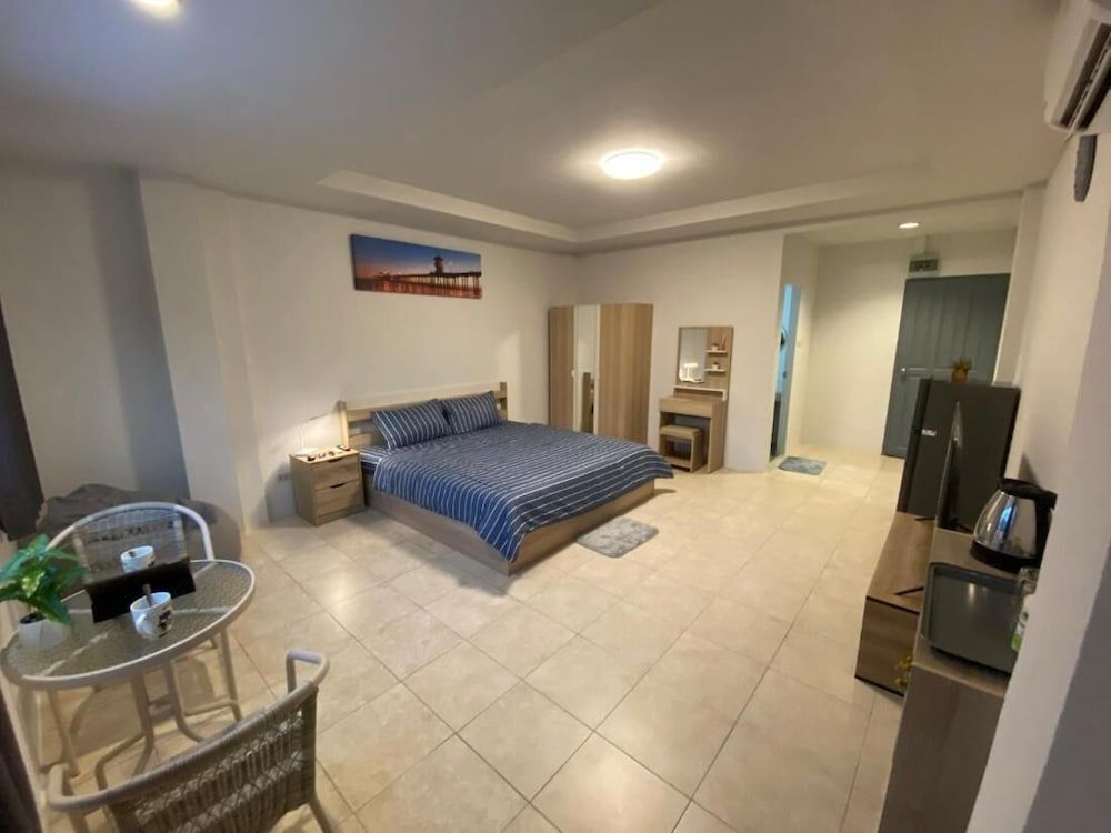 84 Bar ve Konuk Evimiz