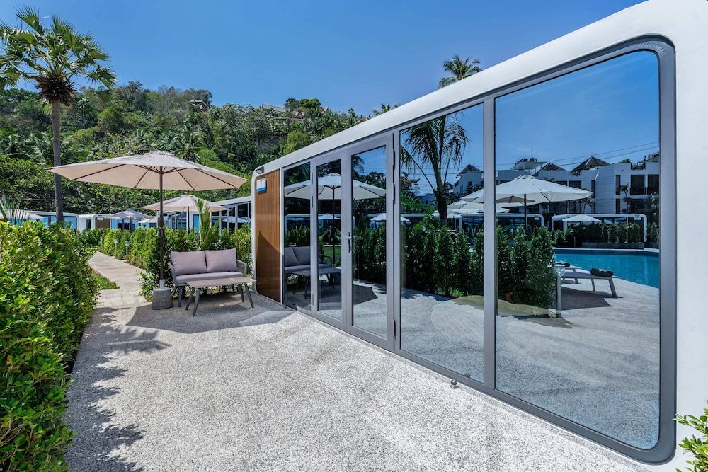 Apple House Classic Double Room, Lanai 11