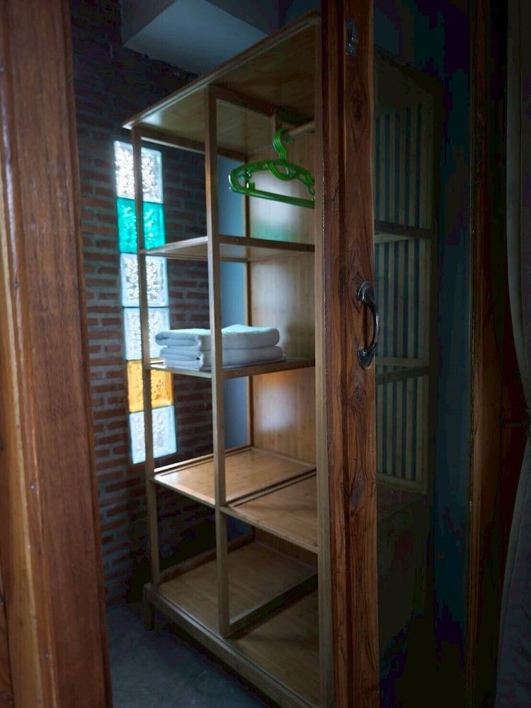 Phawaeng Resort Basic Room, 1 Queen Bed, Non Smoking 5