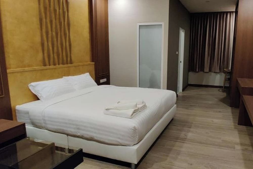 2M Place Apartment Deluxe Double Room 5