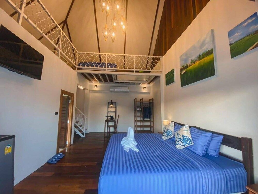 Buffalo Island Resort & Adventure Park Junior Suite, Balcony, Beach View 3