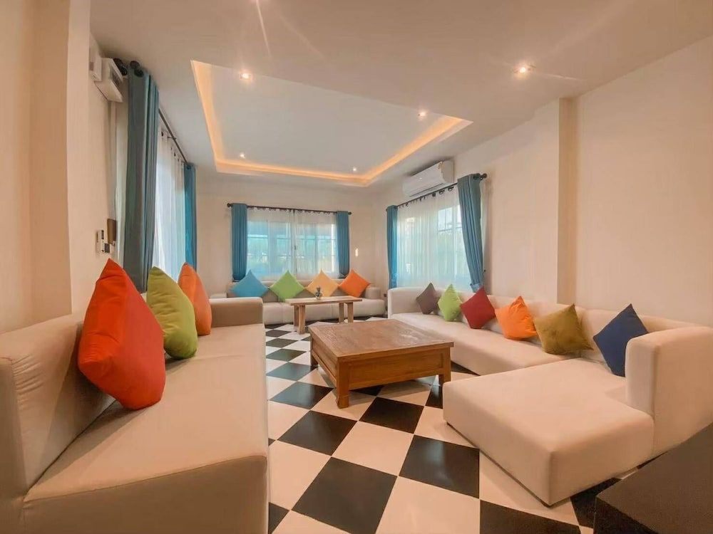 Buffalo Island Resort & Adventure Park Grand Double Room, Balcony, Pool View 11