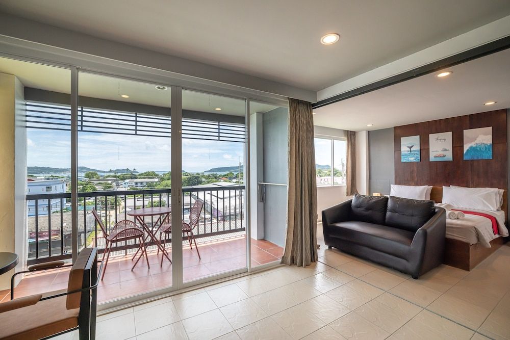 Phuket Five Fortune Holiday Hotel