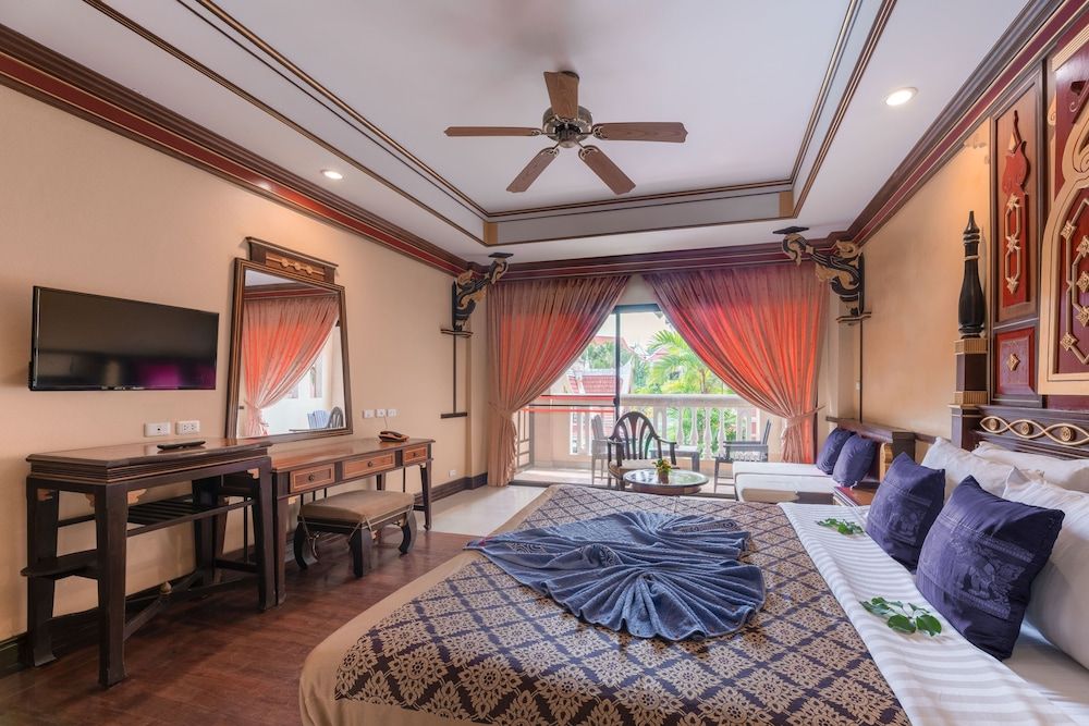 Le Ayodhaya Palace Krabi Beach Resort Deluxe Double Room, Balcony, Pool View 5